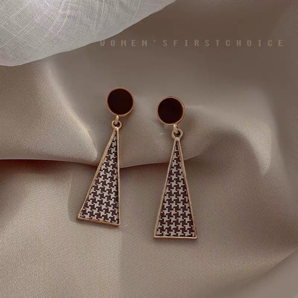 $25for3 NWT High-grade autumn-winter ear-studs, earrings, accessories